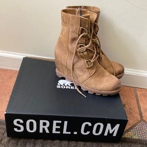 COPY - Womens Sorel boots with wedge